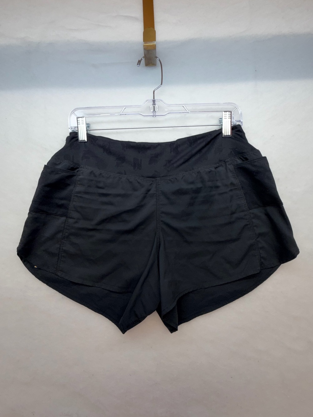 Rabbit Womens Black Running Shorts Size Medium